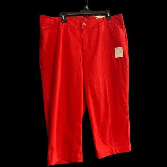 ST. JOHN’S BAY Secretly Slender Capri Mid Rise Size 18W‎  New With Tags - Picture 12 of 12